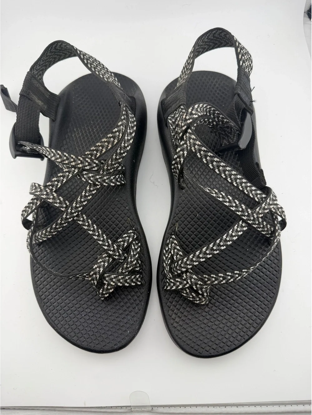 Chaco ZX/2 Classic Outdoor Sandals, Black & White Double Strap, Women's Sz 8